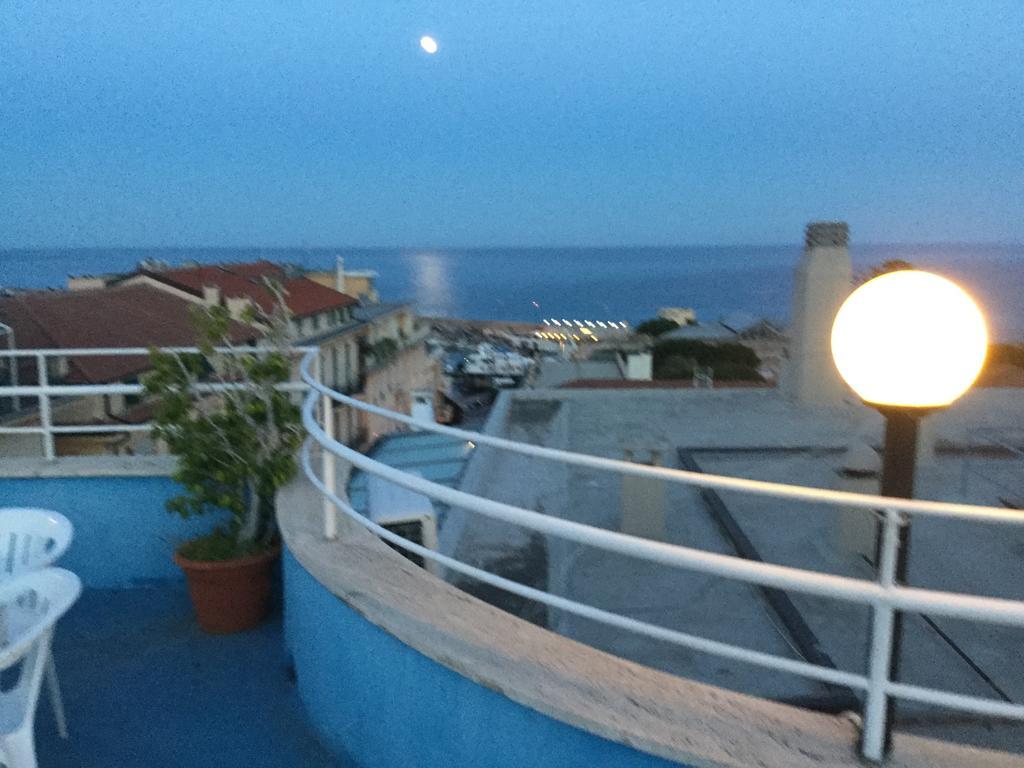Hotel Belvedere Санремо Екстер'єр фото